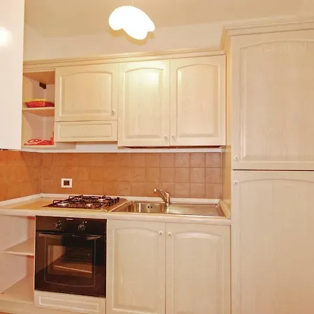 Apartment Arianna 1 *